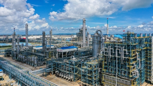 последний случай компании о Zhongke (Guangdong) Refining &amp; Chemical Co. LTD.